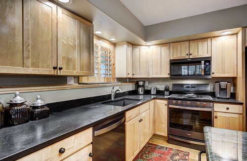 Warrior's Mark House | River Park 100A a true escape to the mountains