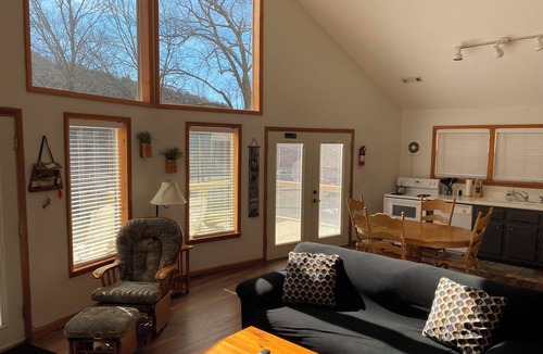 Norfork House | River Ridge Inn
