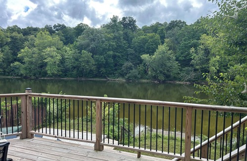 Rockfield House | Riverfront 3BR Retreat Sleeps 8 Peaceful Tippecanoe Getaway