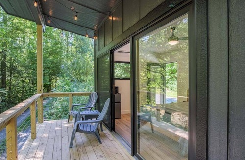 Rosman Cabin | Riverfront Fishing Cabin on the French Broad River