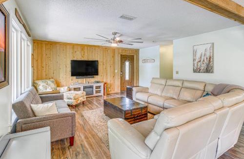 Milton House | Riverfront Milton Cabin w/Boat Ramp & Dock!