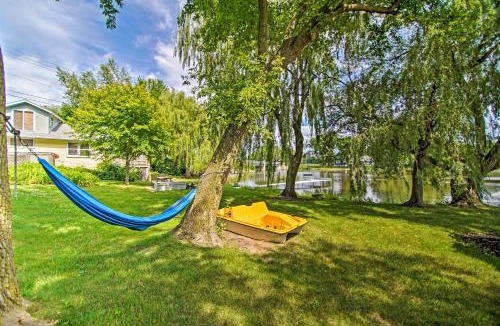 Horicon Apartment | Rock River Access! Peaceful Horicon Studio