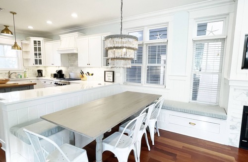 Seagrove Beach House | Rooftop Deck W/Town Views, + 2 Adult Bikes! - Pet Friendly