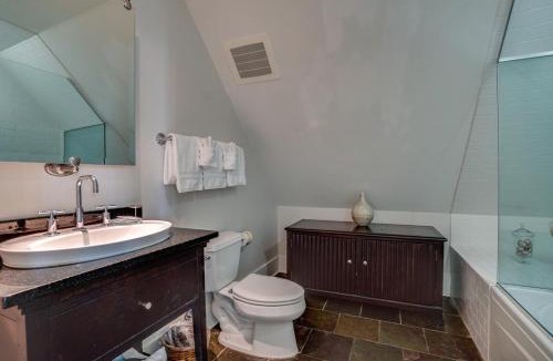 Rosemary Beach Apartment | Rosemary Beach 5 Main St 1F