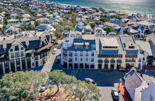 Rosemary Beach Apartment | Rosemary Beach 5 Main St 1F