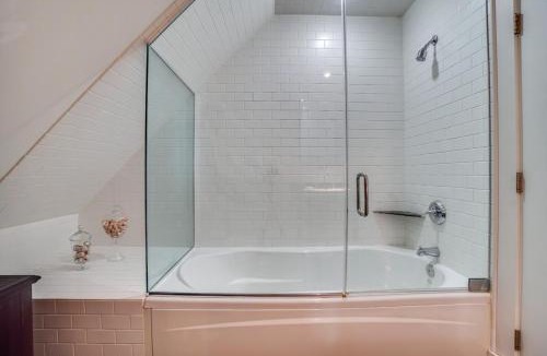 Rosemary Beach Apartment | Rosemary Beach 5 Main St 1F