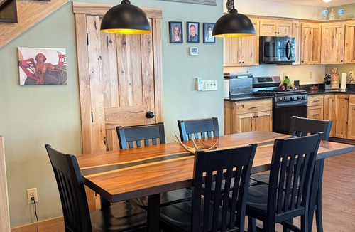 Mount Gilead House | Rustic 3-BR Home. Wooded Setting w/Private Pond and Trail.