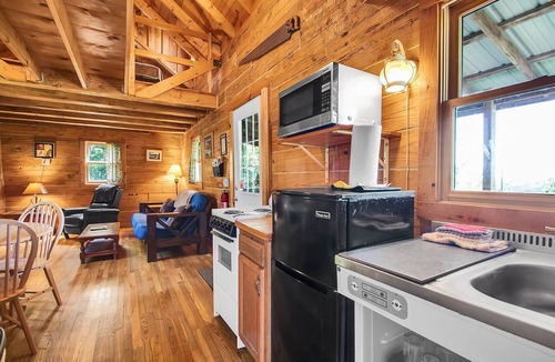 Savanna Cabin | Rustic River Cabin 2