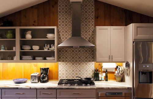 Springfield House | Savor the quiet beauty of Vermont!