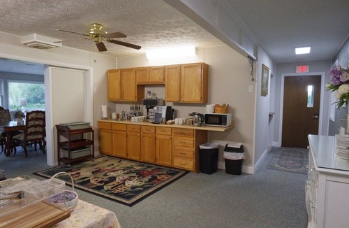 Marblehead Apartment | Savor the Sunrise: Breakfast at the Victorian Inn