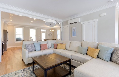 Seabrook House | Seabrook's Cascadia, a charming 4-bedroom home in the Farm District!