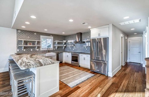 Seacrest House | Seacrest Sunset by AvantStay Steps to the Beach Pet Friendly Pool BBQ