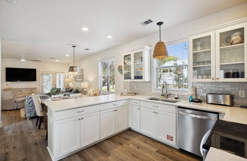 San Juan House | Seas The Moment- Pool- Bikes- Golf Cart- Dog Friendly