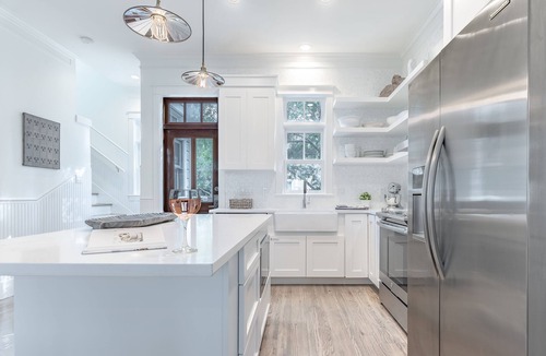 Seaside House | Seaside "Phenomenon"| 3 BR| Sleeps 8| 2 KINGS |Bikes