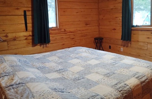 Finlayson Cabin | Secluded 3 bedroom Log Lodge Home w/trails & Private Lake and Pond