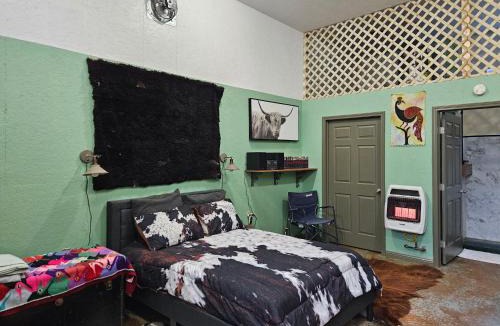 Industrial House | Secluded one room house on 235 acres