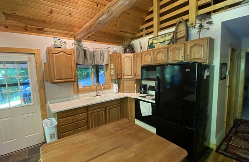 Vilas County Cabin | Secluded, peaceful Lakefront Chalet located in the heart of the Northwoods