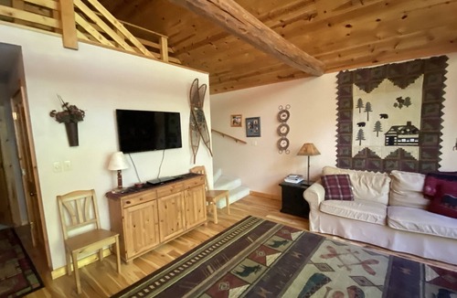 Vilas County Cabin | Secluded, peaceful Lakefront Chalet located in the heart of the Northwoods