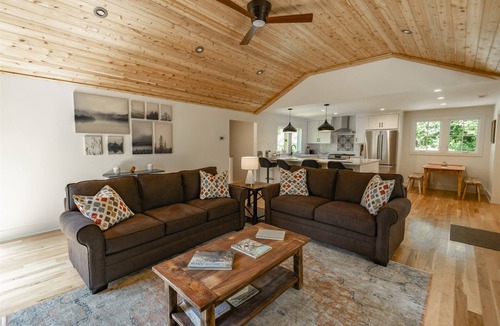 Highlands Cabin | Secluded, Stylish & Completely Reimagined | Azalea at Highlands Falls