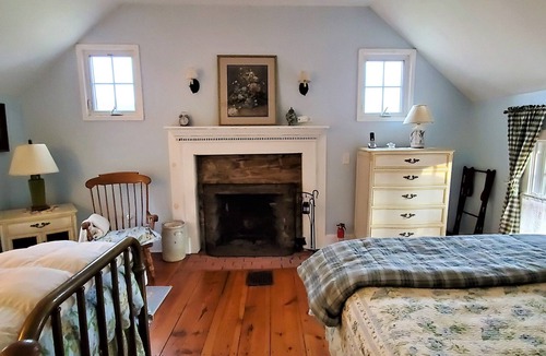 Sperryville House | Serenity and adventure at historic Blue Ridge Farm
