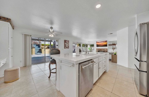 Temecula House | Single Fam Home｜Mainfloor Bedroom｜Garage Access｜Spacious Living Room #42192