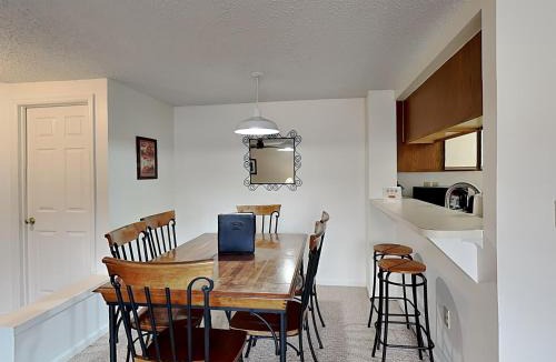 McHenry House | Ski Harbor 45