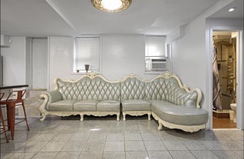 West New York Apartment | Skyline View 20 minutes to Time Square #1