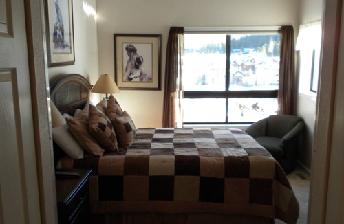 East Village at Copper Condo | Slopeside Condo at Copper Mountain for Spring Break