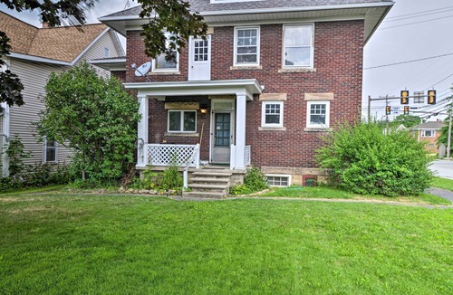 Somerset House | Somerset Home w/Yard 5 Mi to Historical Center