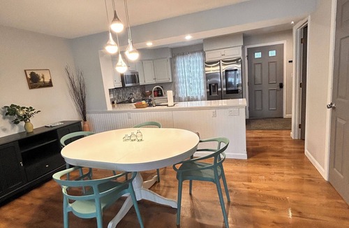 Quechee House | Soothing family-friendly townhome in Quechee Lakes