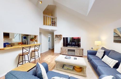 Mews Village House | South Cape Escape