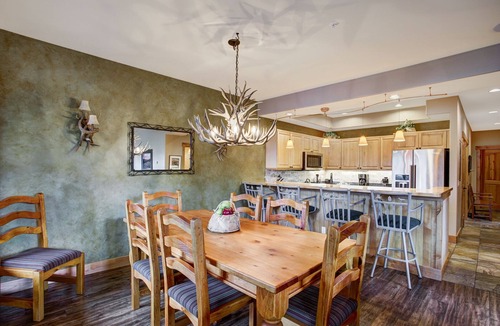 Warrior's Mark Condo | Spacious 2 bed condo w/shared hot tub, gym, sauna, game room - walk to lifts
