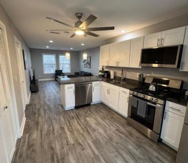 South Beloit Apartment | Spacious 2BR Apt with Balcony and 2 King Beds Sleeps 6
