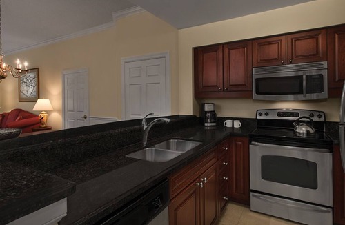 Berkeley Resort | Spacious 2BR Villa at Marriott's Manor Club – Full Kitchen + Golf Resort Setting