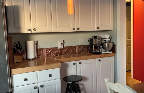 Long Beach Apartment | Spacious 3-bedroom apartment with WiFi, AC in brilliant Long Beach