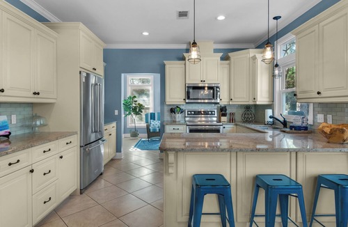 Seagrove Beach House | Spacious 3br, Dreamy Backyard, 2 Pools, 6-min Stroll to Beach