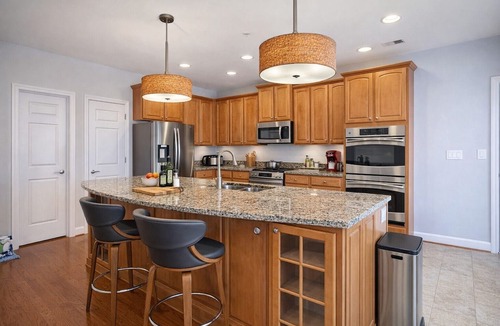 Woodbridge House | Spacious 3BR Executive Home Near Ft. Belvoir & Quantico