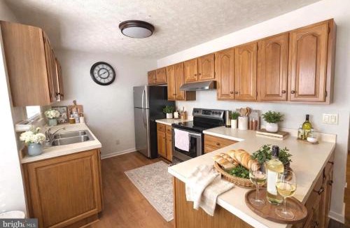 California House | Spacious 6Bed Woodland Retreat with Movie Room & Deck