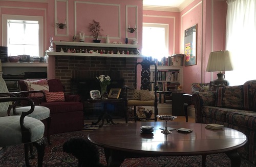 North Brookline House | Spacious Coolidge Corner Brookline Home - 1 Block to Restaurants, Shops, Movies