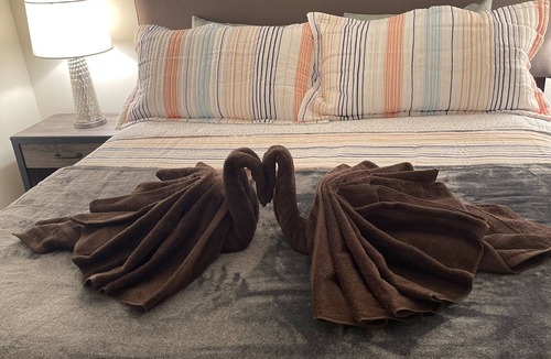 Concord Apartment | Spacious Discrete 2b/2Ba Concord