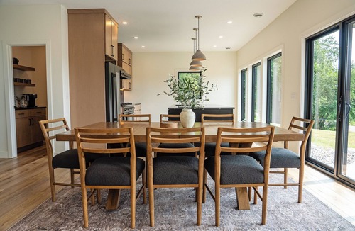 Starbuck House | Spacious & luxurious 5-bedroom house with amazing views of Lake MInnewaska!