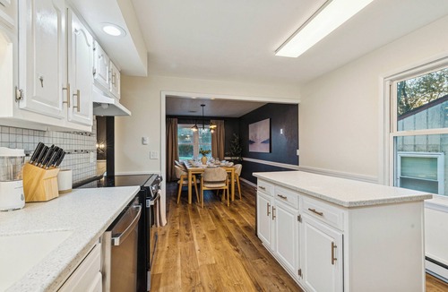 Reynolds Corners House | Spacious Retreat in Toledo Home with Hot Tub, Game Room & Firepit