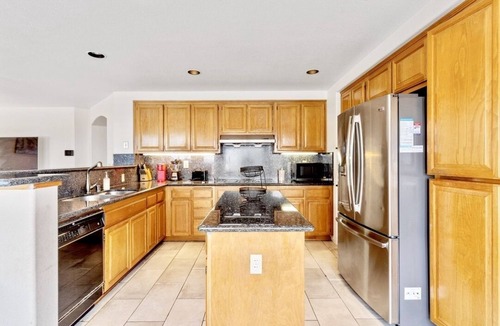 Hercules House | Spacious Retreat w/Bay Views Near San Francisco!