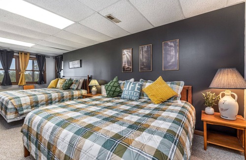 Apple River Cabin | Spacious Suite w/2 King Beds | Near Trails, Lake & Golf