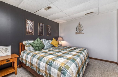 Apple River Cabin | Spacious Suite w/2 King Beds | Near Trails, Lake & Golf