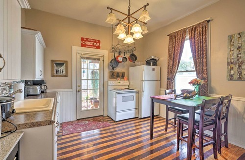 Ellicottville House | Spacious Victorian Home 1/4 Mi to Holiday Valley!