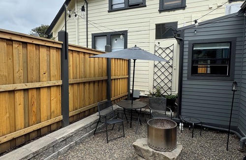 Downtown Eugene Apartment | Speak Easy Eugene, Oregon. Located between Downtown and Whiteaker District