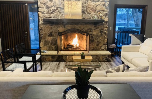 Monticello House | Spectacular Lake Home on Locke Lake in Monticello!