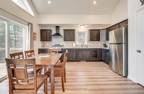 Town of Jerusalem House | Spectacular Sunrise Views! Quiet Keuka Lake Escape