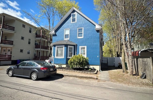Attleboro Apartment | Stay Close to the Action 5 Bedroom Attleboro Near Gillette Stadium World Cup
